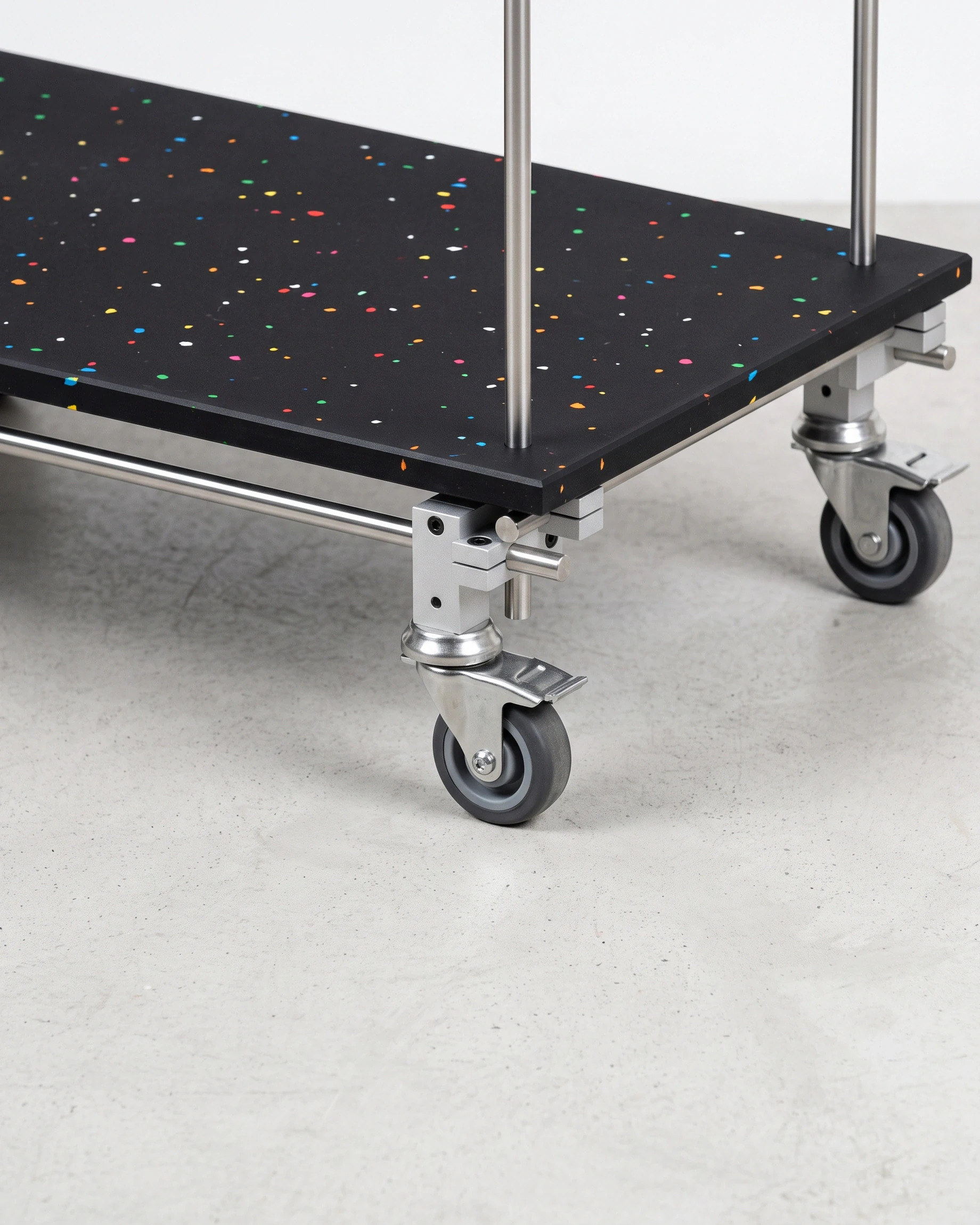 Bartender, trolley 600, black, colour flecks: joint close-up