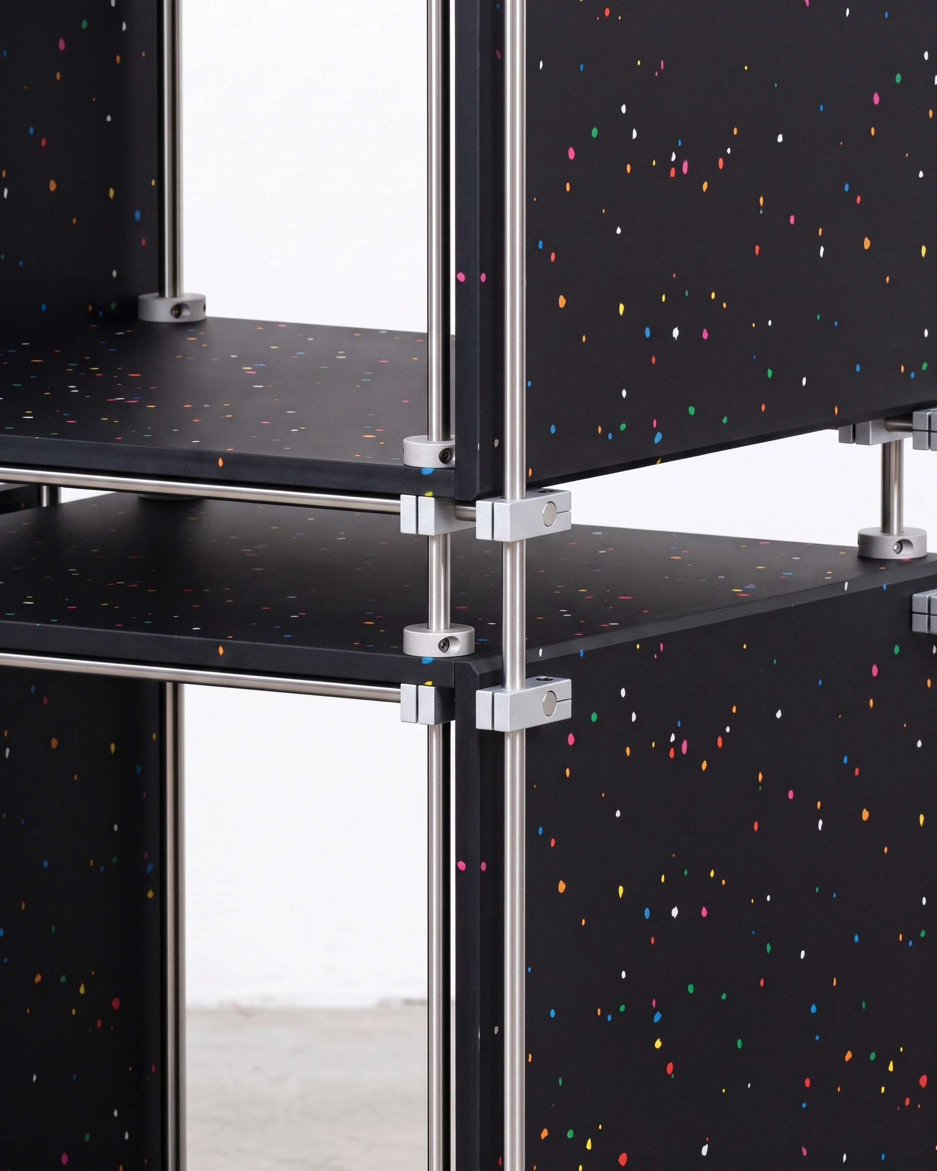 Archivist, cube shelving 3 × 2, black, colour flecks: joint close-up